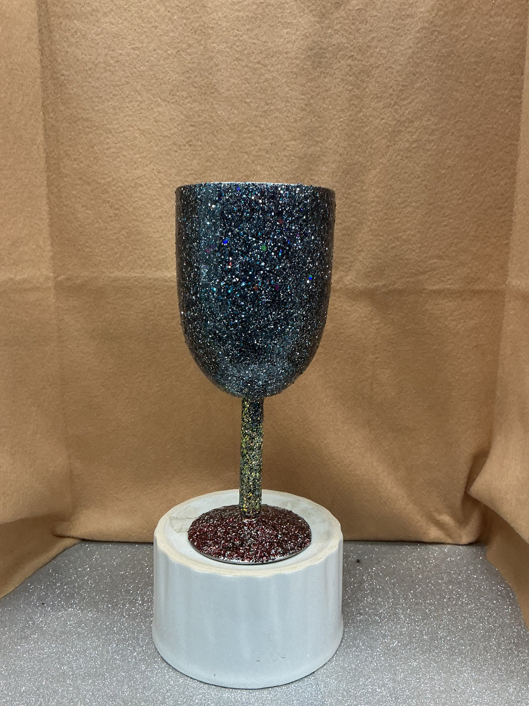 Stemmed wine glass