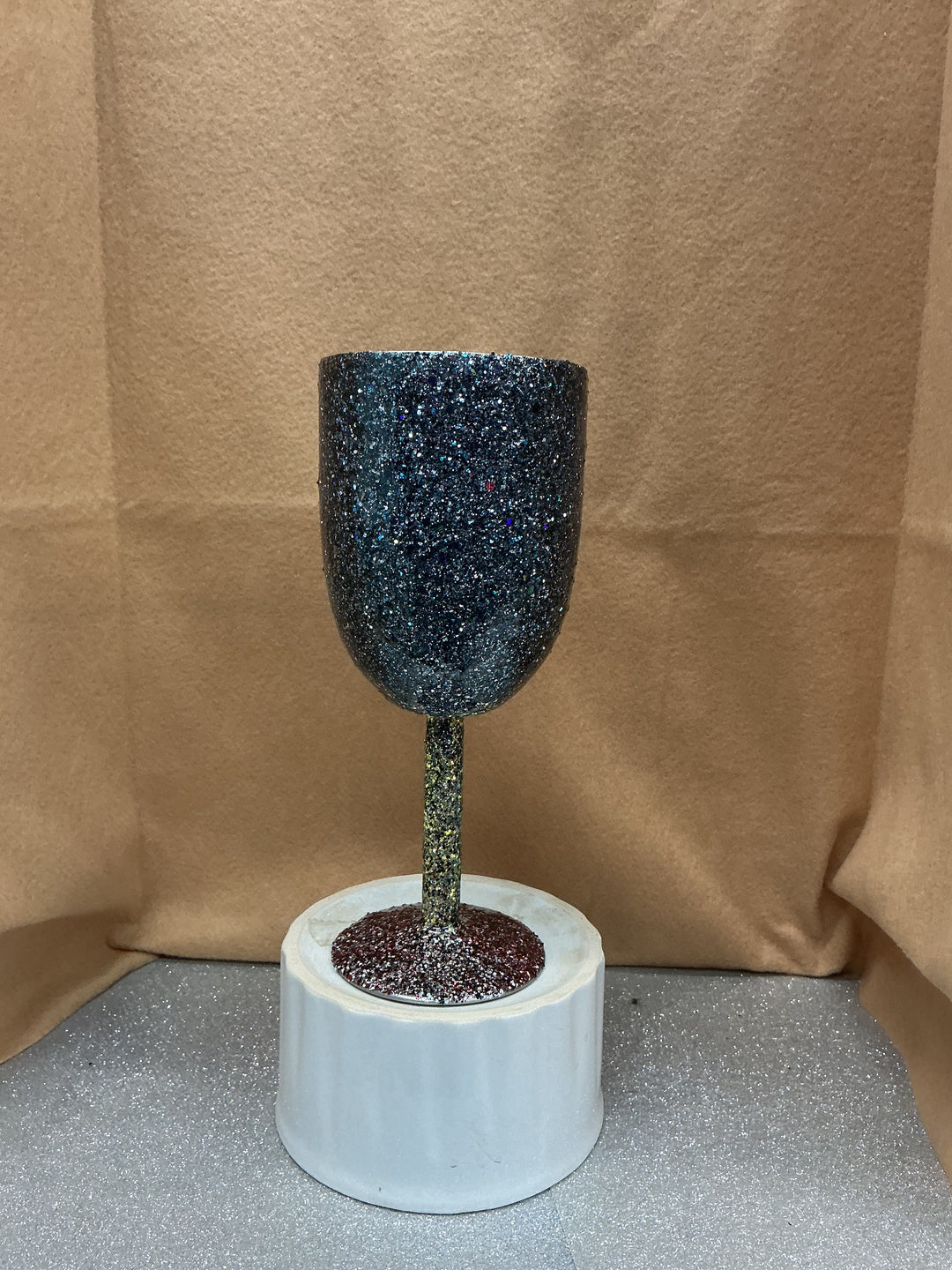Stemmed wine glass